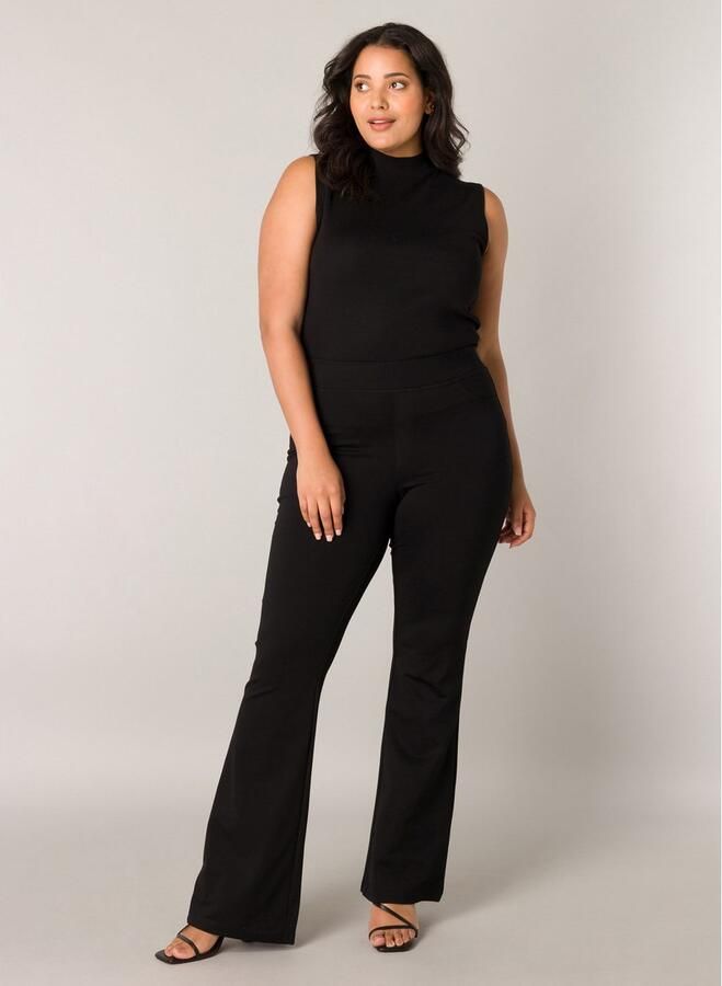Base Level Curvy high waist flared tregging Allie zwart - Foto 5