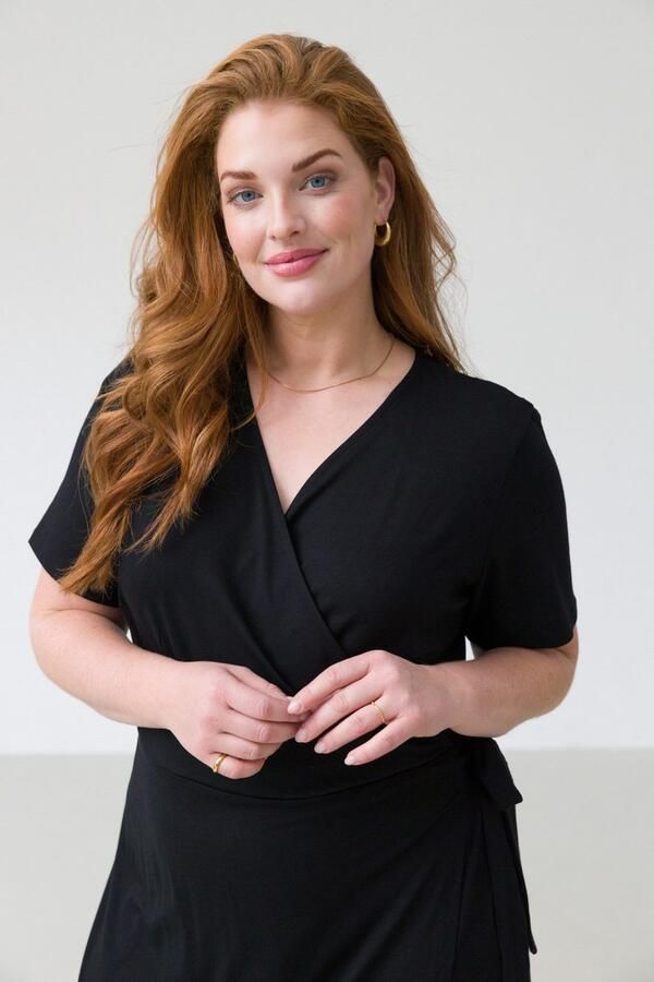 Base Level Curvy Wikkeljurk Abbie Soepelvallende viscose-mixkwaliteit - Foto 6