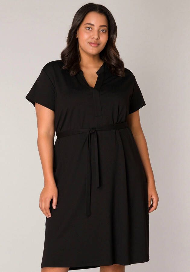 Base Level Curvy Blousejurkje Dress YENTA met een bindceintuur