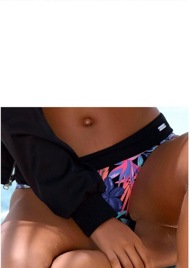 Bench. Bikinibroekje Pitch Omslag aan de broek - Foto 3