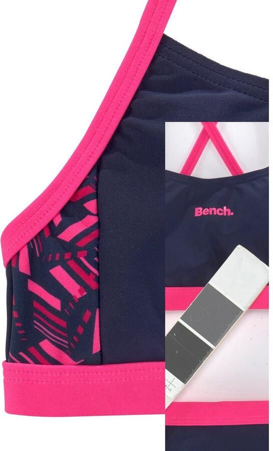 Bench. Bustierbikini met geometrische gedessineerde inzetten