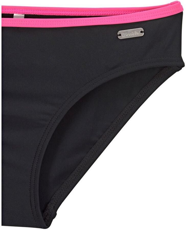 Bench. Bustierbikini met pinkkleurige contrasterende paspels