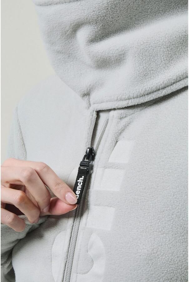 Bench. Fleecejack Finish met logoprint