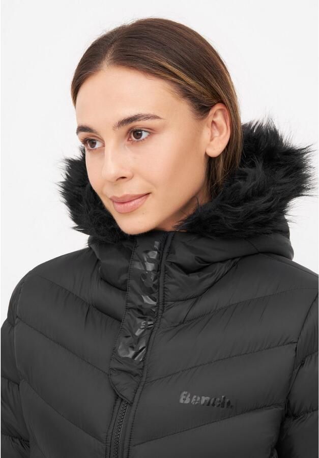 Bench. Gewatteerde jas INKEN