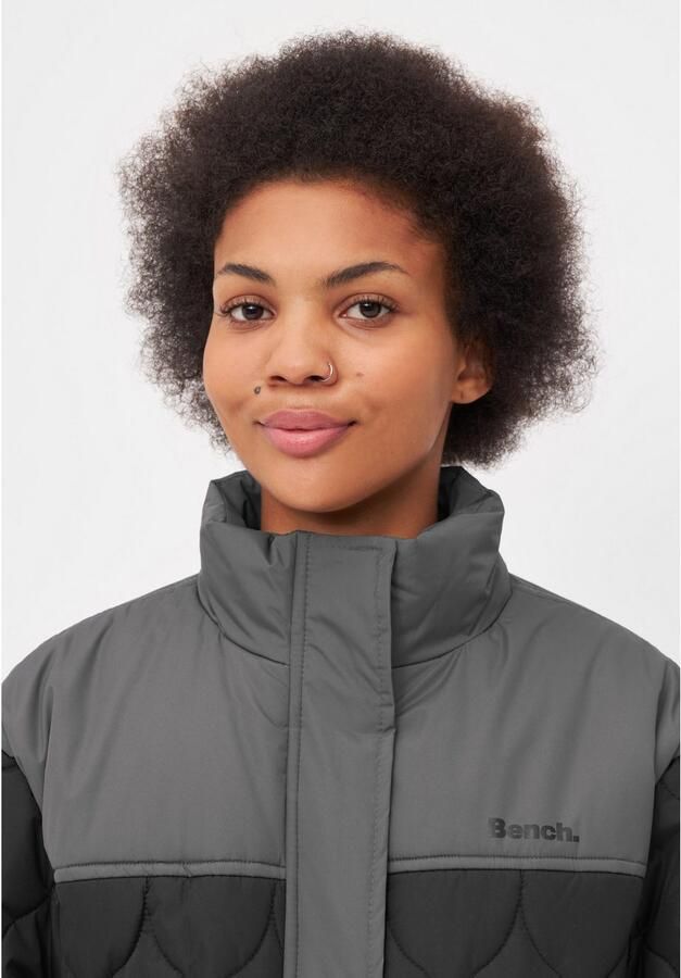 Bench. Gewatteerde jas JORGIA - Foto 2