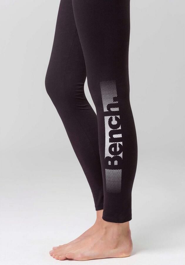 Bench. Legging met logoprint bij de boord - Foto 4
