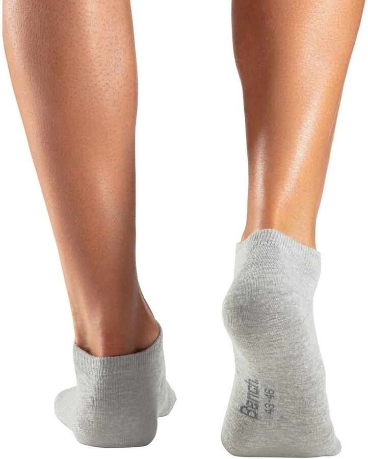 Bench. Sneakersokken verpakt in de doos (blik 7 paar) - Foto 7