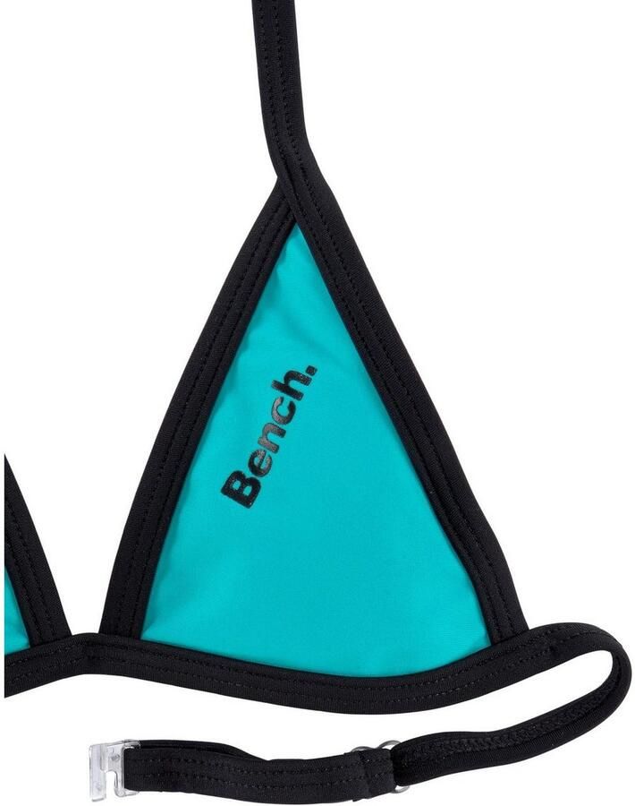 Bench. Triangelbikini met logoprint aan top en broekje