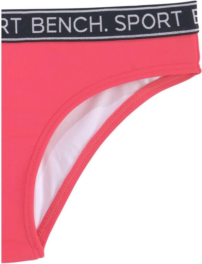 Bench. Triangelbikini Yva Kids in een sportief design en kleuren