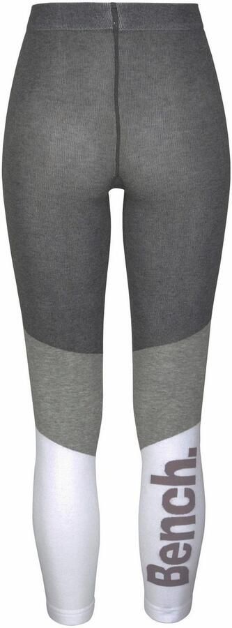 Bench. Tricotlegging in sportief colourblockdesign - Foto 9