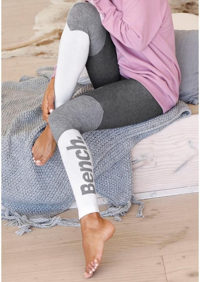 Bench. Tricotlegging in sportief colourblockdesign - Foto 2