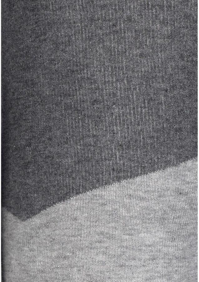 Bench. Tricotlegging in sportief colourblockdesign - Foto 3