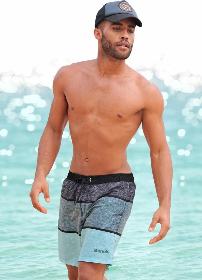 Bench. Zwemshort Mac in een trendy blokstrepen-look - Foto 4