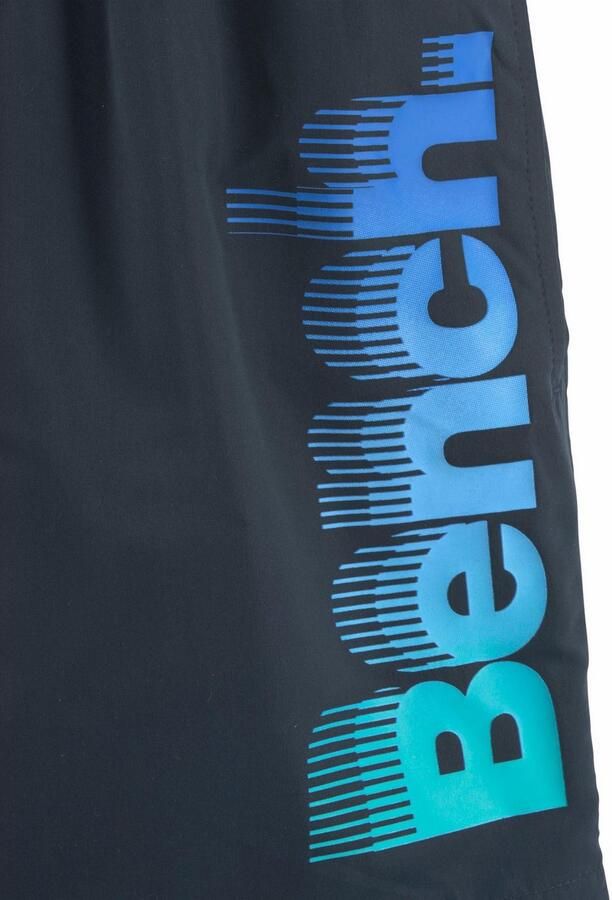 Bench. Zwemshort met een grote logoprint - Foto 2