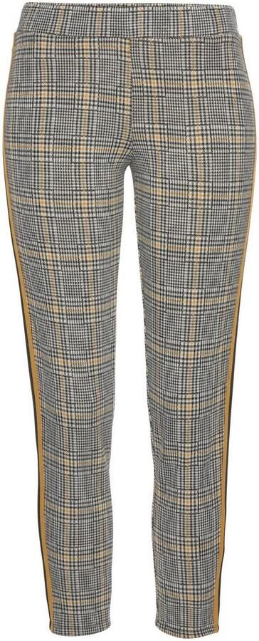 Bench. Loungewear 7 8 legging met contrastkleurig tape opzij