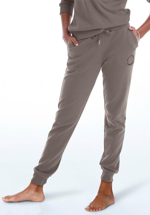 Bench. Loungewear Joggingbroek met subtiele logo-borduurwerk loungepak - Foto 7