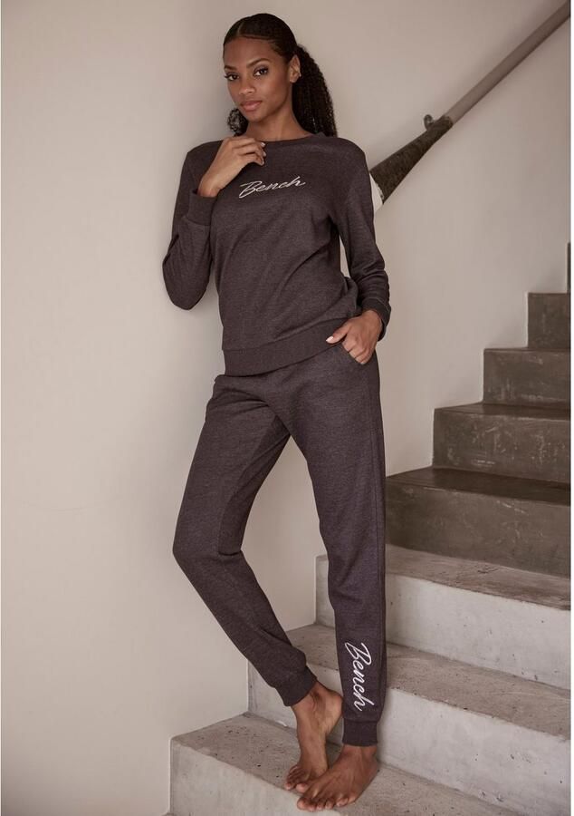 Bench. Loungewear Relaxbroek -loungebroek sweatbroek met glanzende logo-borduurwerk loungewear loungepak - Foto 2