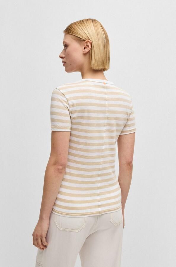 Boss Orange T-shirt Esla Striped Premium Damesmode Premium damesmode in gestreept ontwerp - Foto 4
