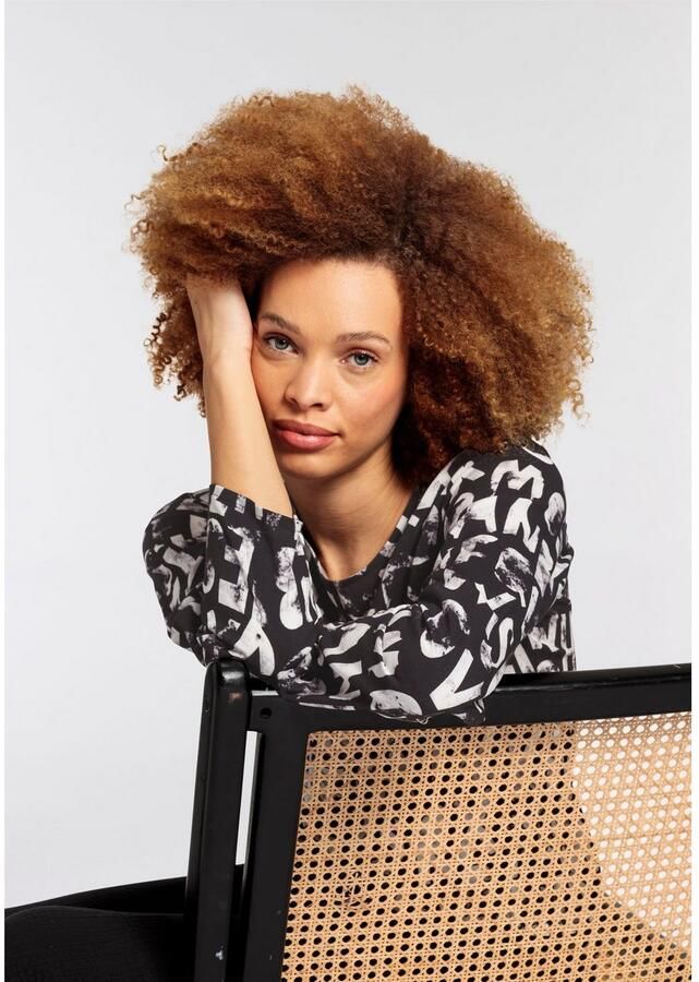 Boysen's Blouse zonder sluiting met opvallende letter alloverprint nieuwe kollectie - Foto 3