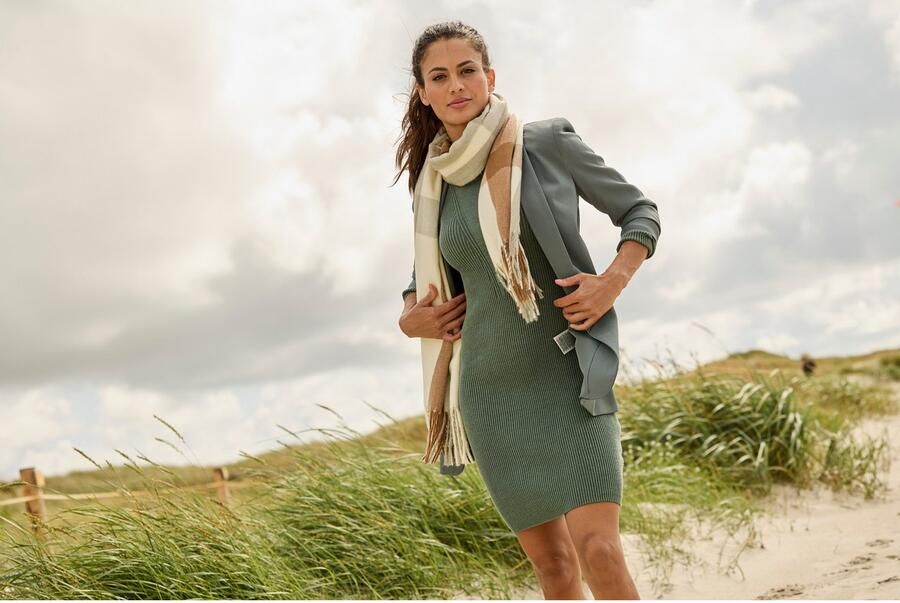 Bruno Banani Gebreide jurk in ribbreisel nieuwe collectie - Foto 6