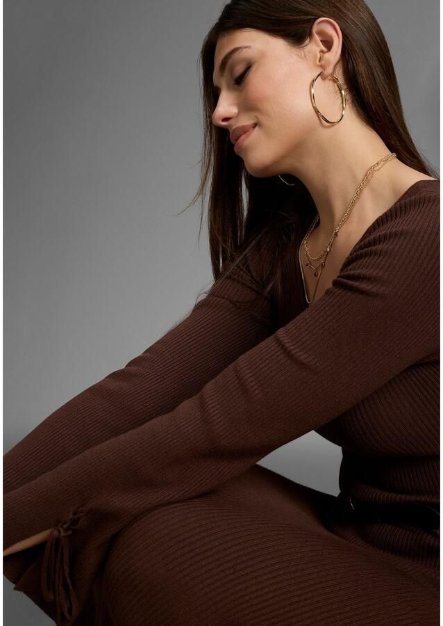 Bruno Banani Gebreide jurk met bijzonder mouwdetail