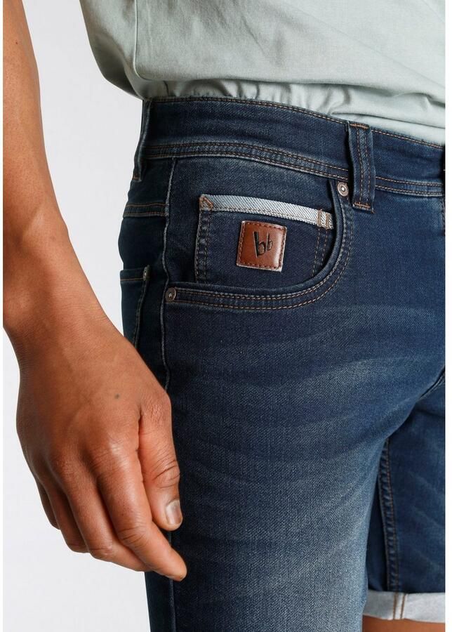 Bruno Banani Jeansshort comfortabele pasvorm rechte pasvorm met praktische zakken (set 2-delig Met band) - Foto 2