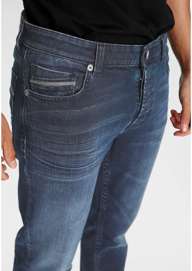 Bruno Banani Straight jeans Dylan rechte pasvorm used-wassing lage taille