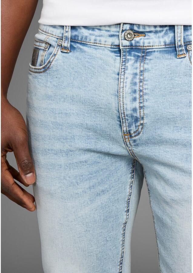 Bruno Banani Straight jeans Hutch rechte broekspijpen gedeeltelijk met modieuze destroyed-effecten - Foto 2