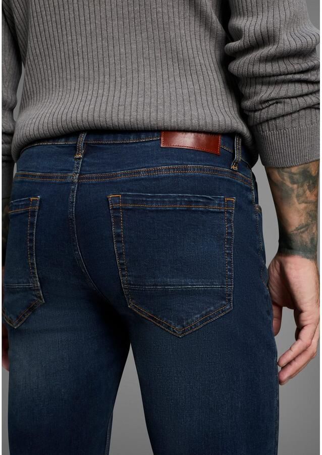 Bruno Banani Straight jeans Hutch rechte broekspijpen gedeeltelijk met modieuze destroyed-effecten - Foto 2