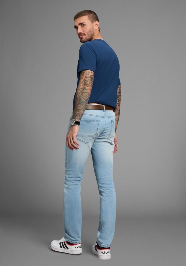 Bruno Banani Straight jeans Hutch rechte broekspijpen gedeeltelijk met modieuze destroyed-effecten - Foto 6