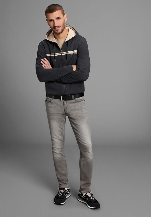 Bruno Banani Straight jeans Hutch rechte broekspijpen gedeeltelijk met modieuze destroyed-effecten - Foto 5