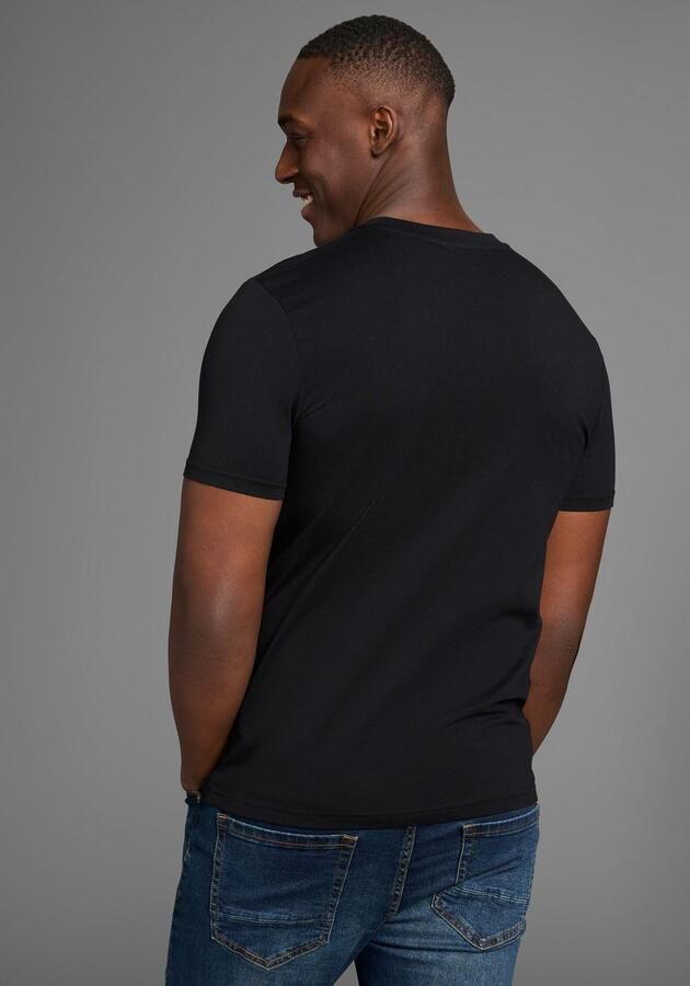 Bruno Banani T-shirt in smalle pasvorm - Foto 4