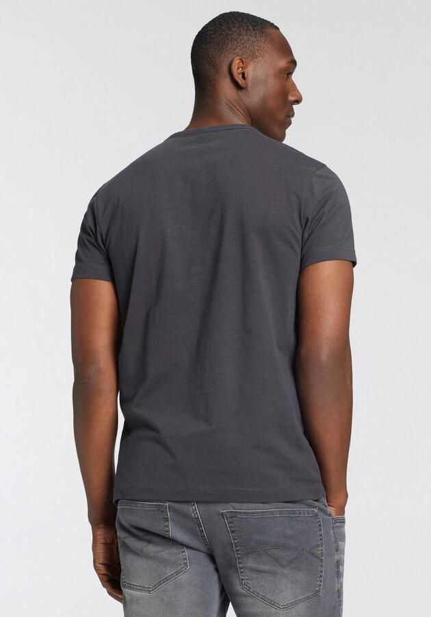 Bruno Banani T-shirt Met geknoopte V-hals - Foto 6