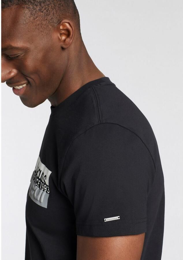 Bruno Banani T-shirt met modieuze frontprint - Foto 3