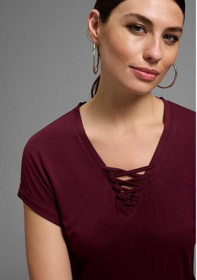 Bruno Banani T-shirt met veters op de halslijn nieuwe collectie - Foto 3