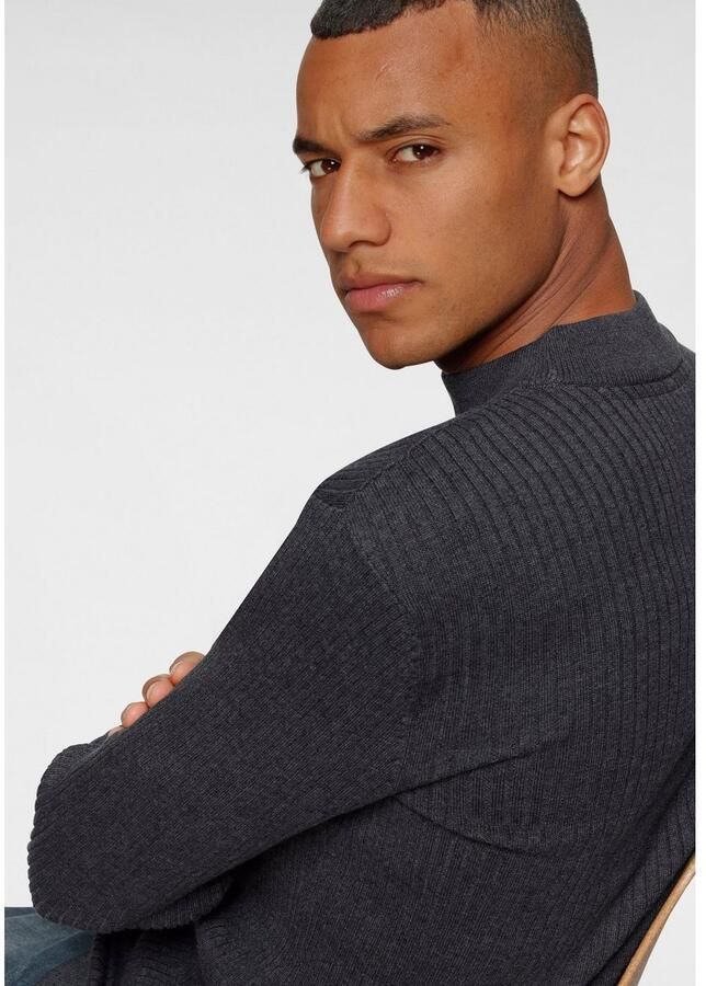 Bruno Banani Trui met staande kraag in ribbrei-look