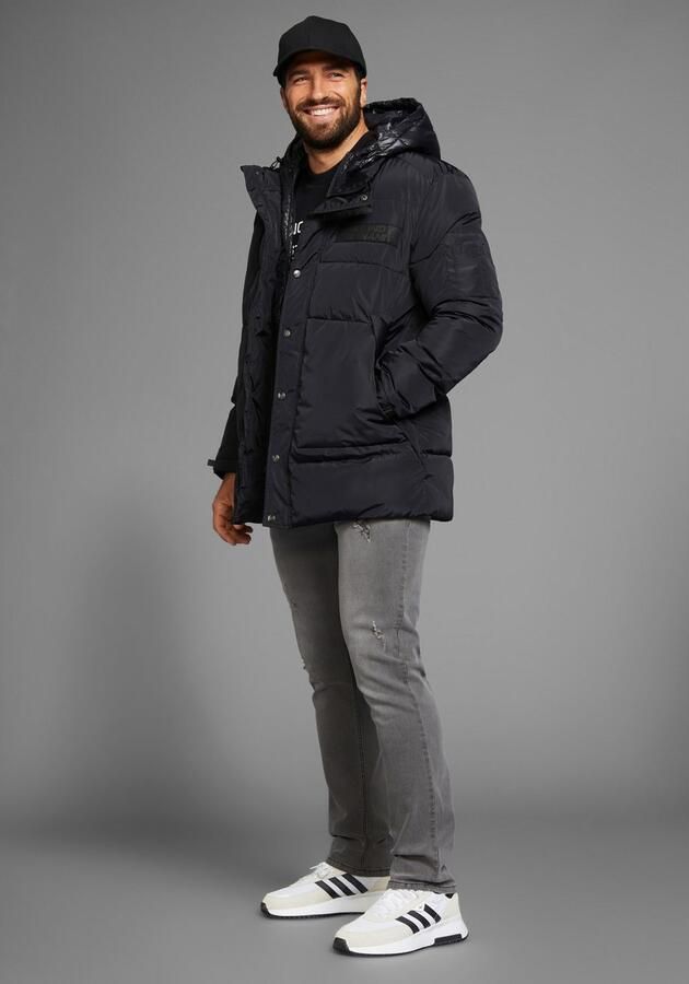 Bruno Banani Winterjack warm materiaal hoge kraag verstelbare capuchon - Foto 3