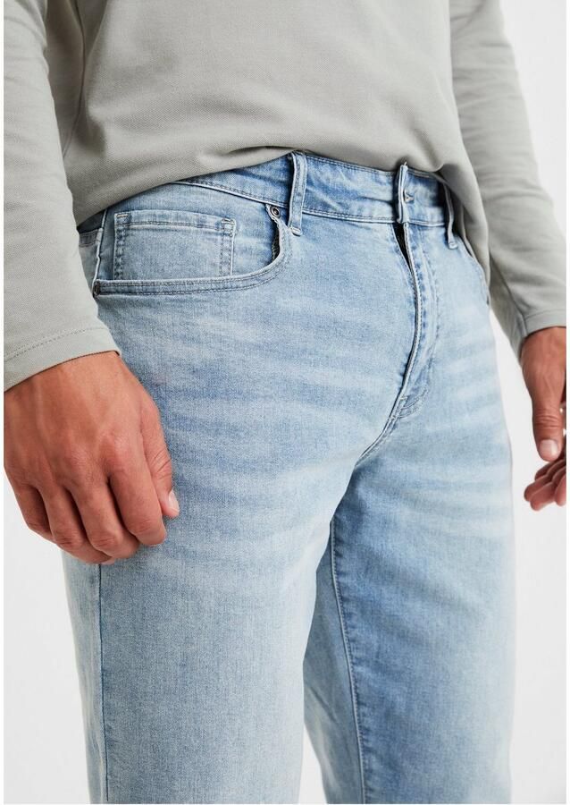 Buffalo 5-pocket jeans Straight fit met normale taillehoogte van elastische denim-kwaliteit