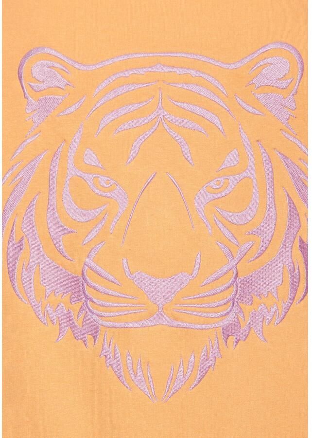 Buffalo Sweater met geweldig borduurwerk op de achterkant