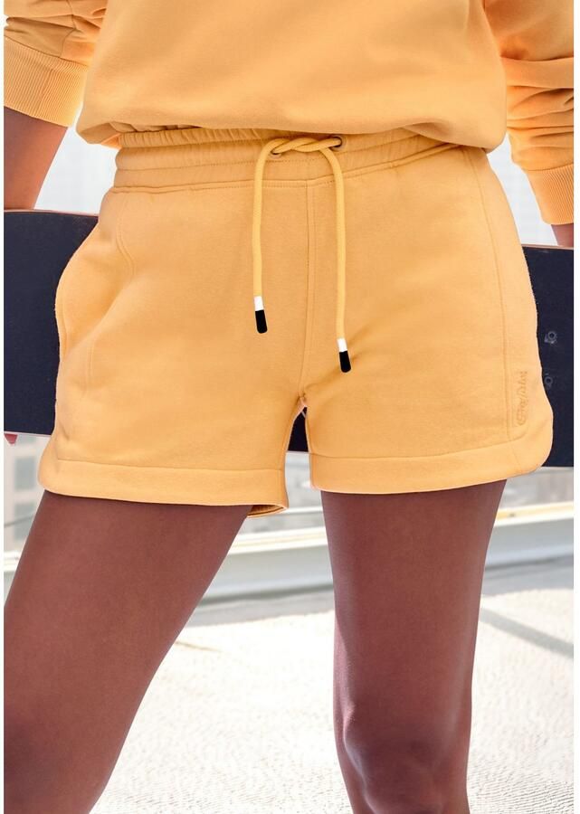 Buffalo Sweatshort met klein logoborduursel - Foto 2