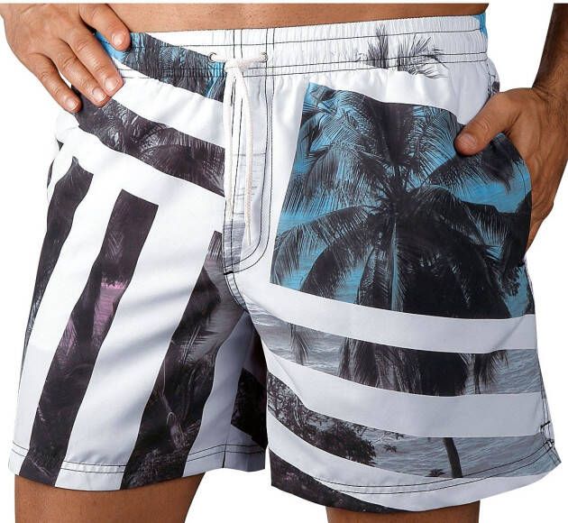 Buffalo Zwemshort met fotoprint en strepen