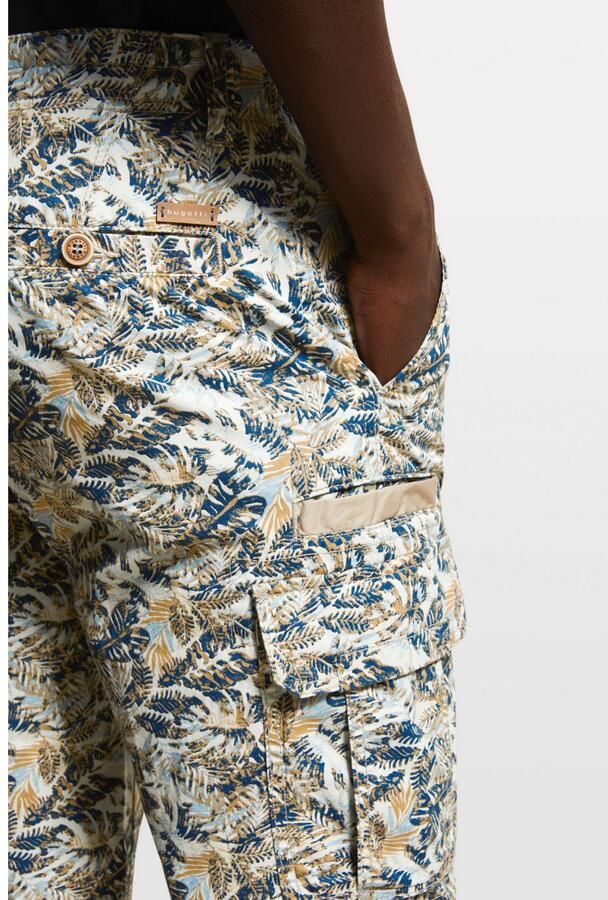 Bugatti Bermuda met grafische all-over print - Foto 4