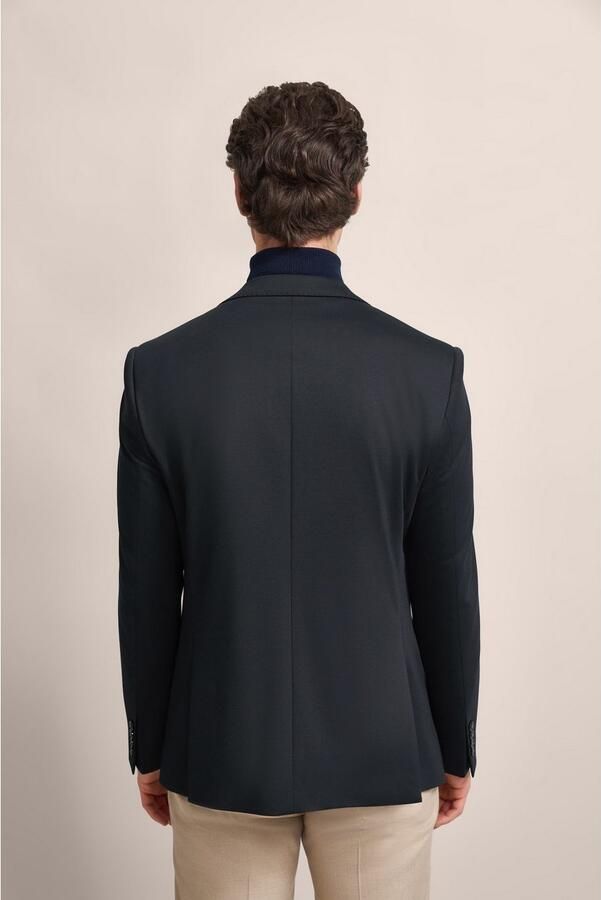 Bugatti Colbert bij een pak met een stijlvolle structuur - Foto 8