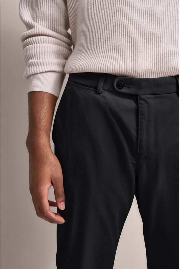 Bugatti Regular fit broek met knoop- en ritssluiting