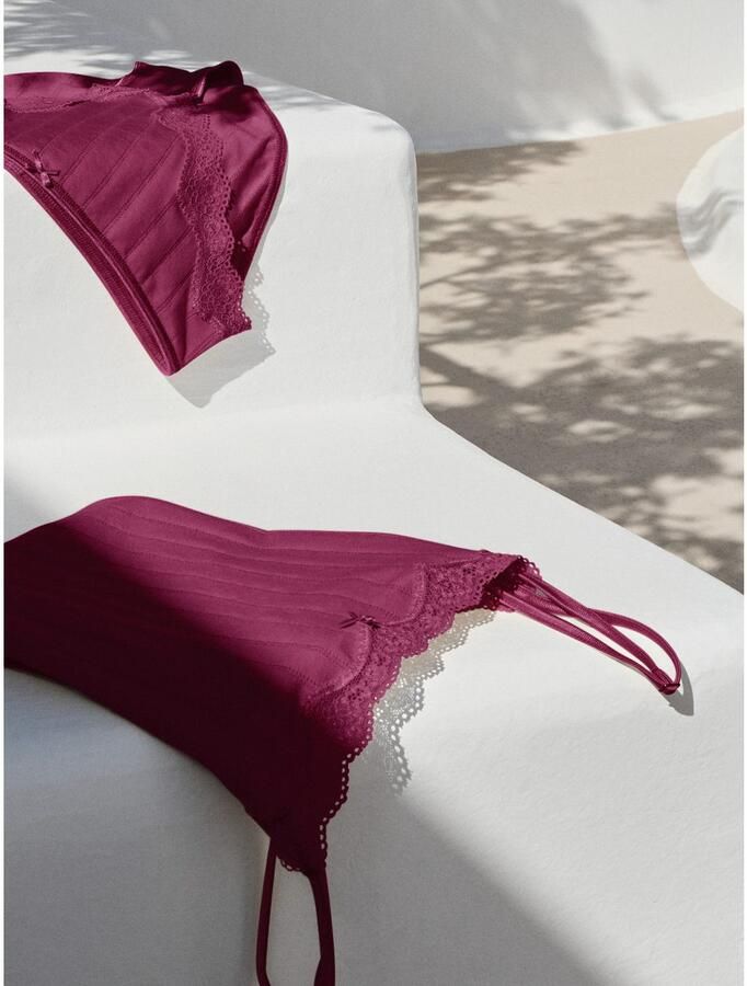 CALIDA Top met spaghettibandjes Etude Toujours Krijtstreep-optiek kant elastisch zacht single jersey kwaliteit (1 stuk) - Foto 5