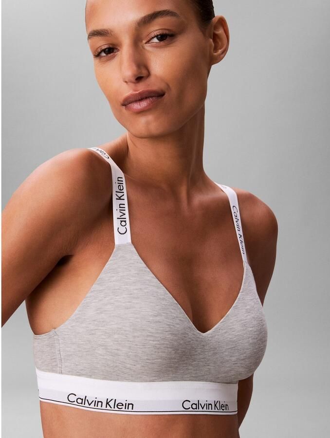 Calvin Klein Bralette LGHTLY LINED BRALETTE met een logo-opschrift - Foto 6