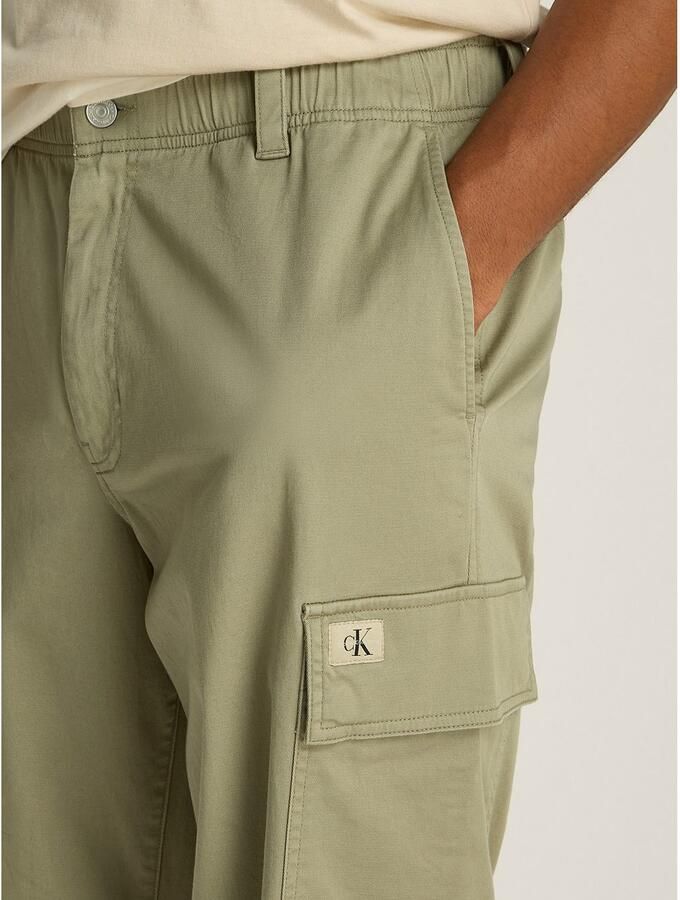 Calvin Klein Jeans Regular fit cargobroek met elastische band - Foto 2