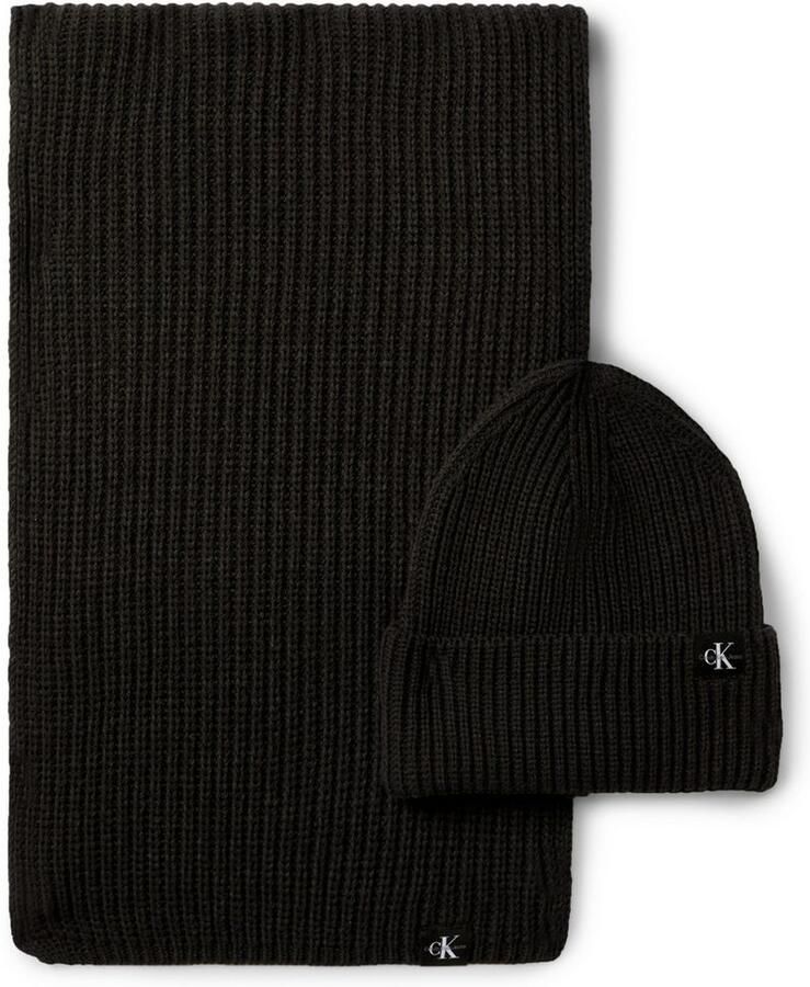 Calvin Klein Gebreide muts Monogram Rib Scarf Beanie Set