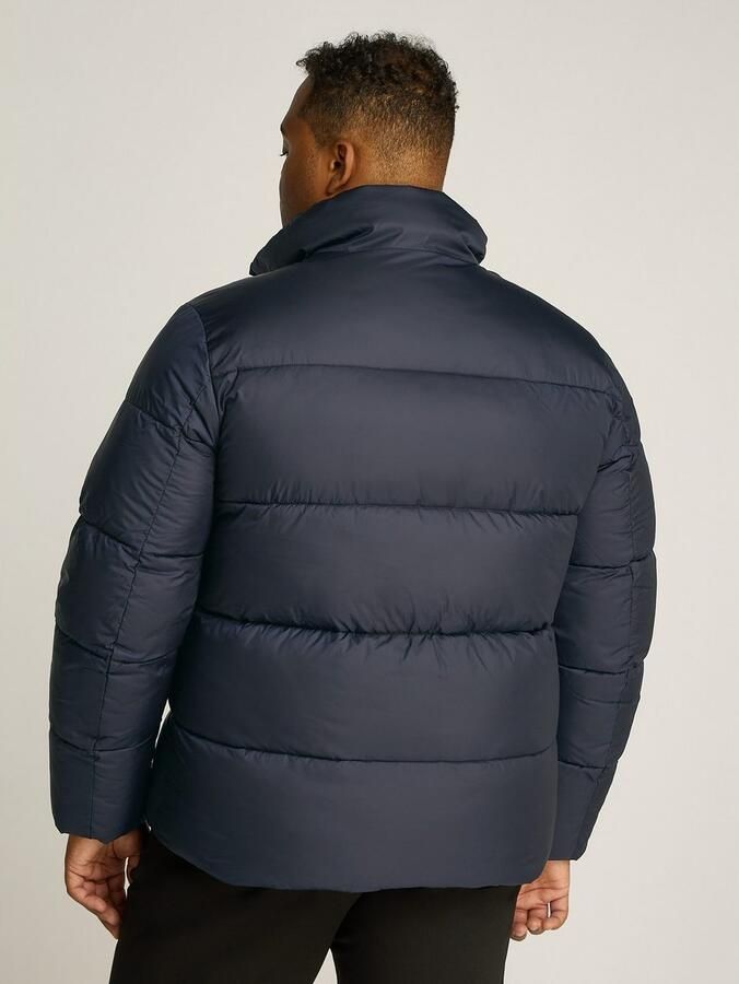 Calvin Klein Gewatteerde jas BT_QUILT PUFFER MW in grote maten met logopatch - Foto 3