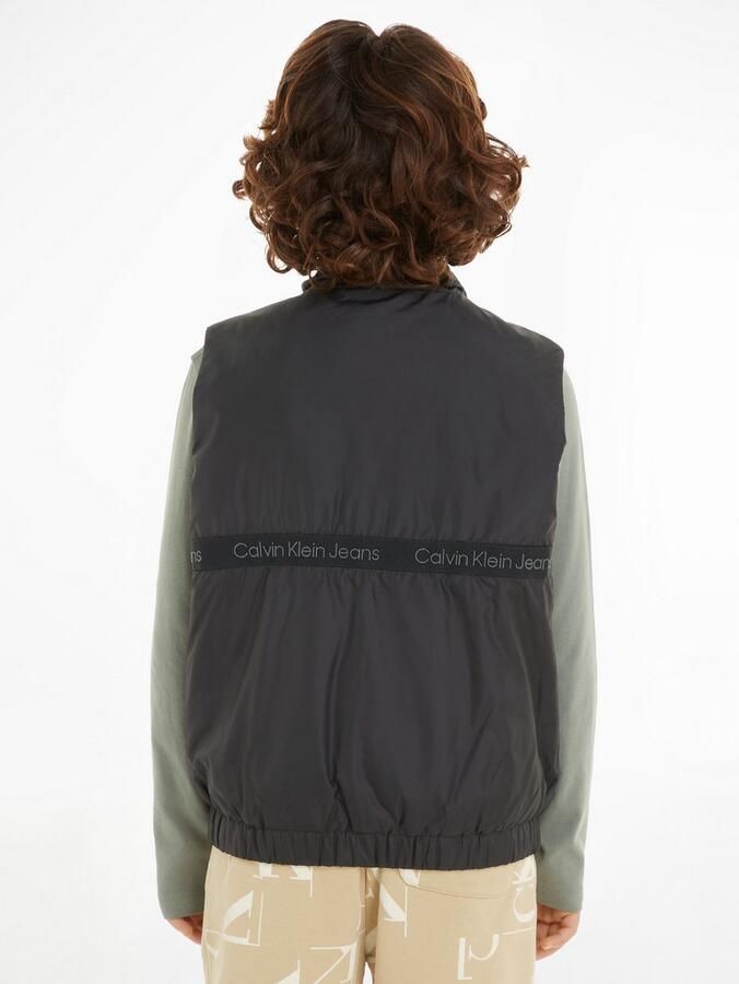 Calvin Klein Korte bodywarmer BOXY LIGHT PADDED TAPE VEST voor kinderen tot 16 jaar met merklabel - Foto 8